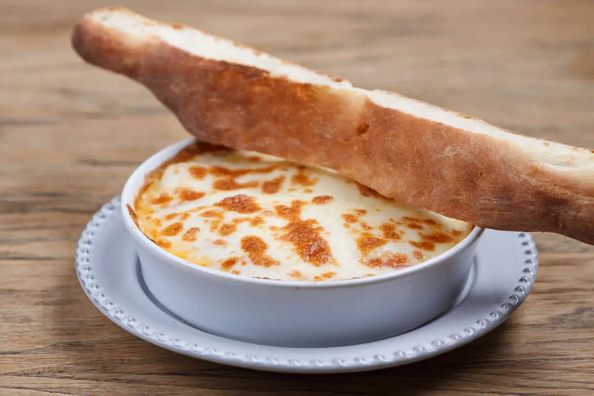 Жареный сыр сулугуни с помидорами НОВ Л