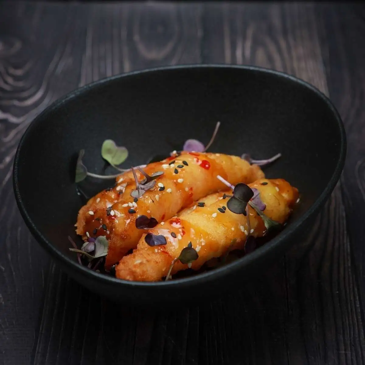 Креветки темпура в манговом соусе