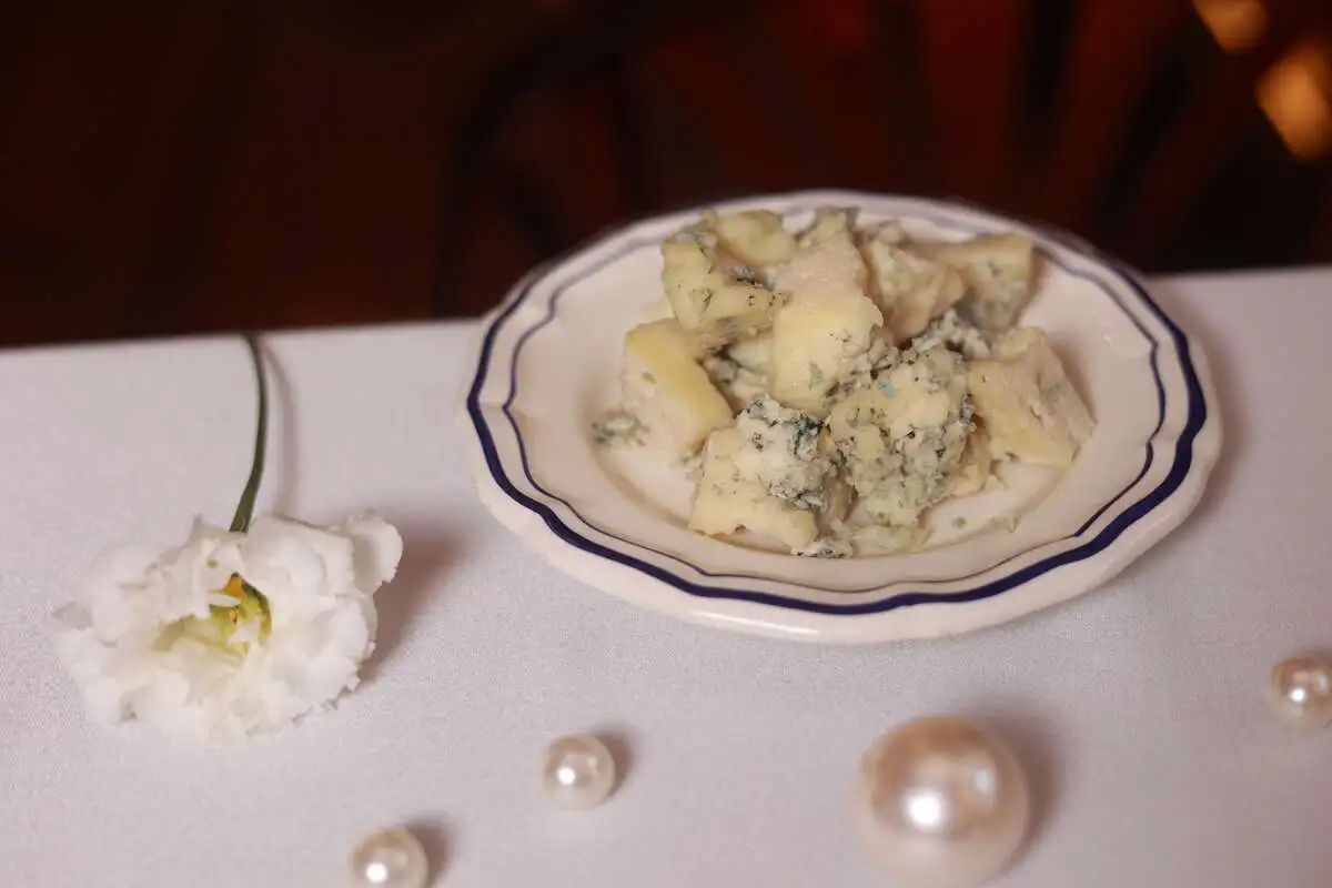 Сыр горгонзола