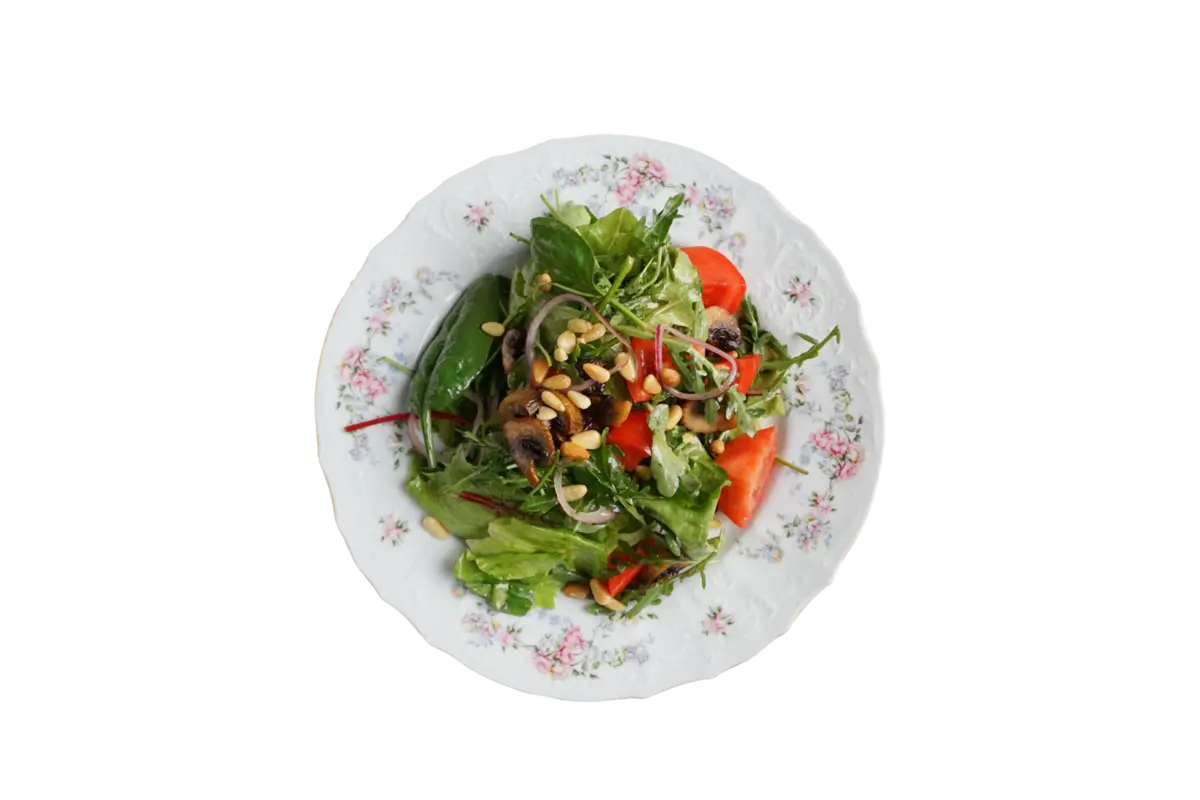 Тёплый салат с куриной печенью