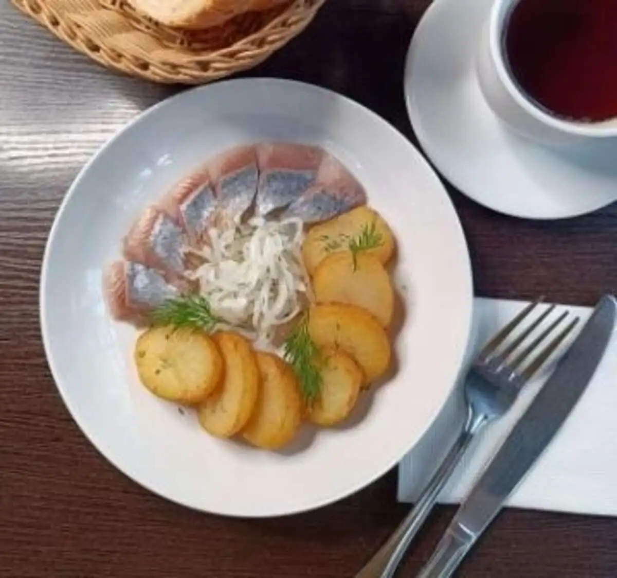 Сельдь с картофелем