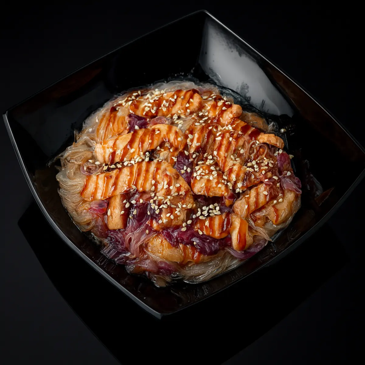 Фунчоза с курицей и ананасами