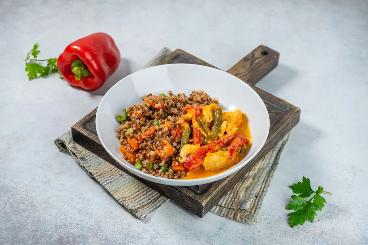 Каша гречневая с овощами + Фахитос из индейки 