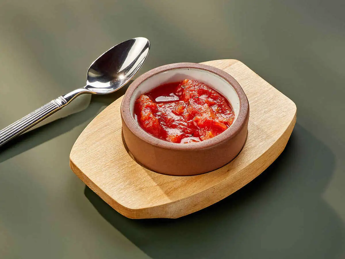 Соус с томатами, томлеными в печи