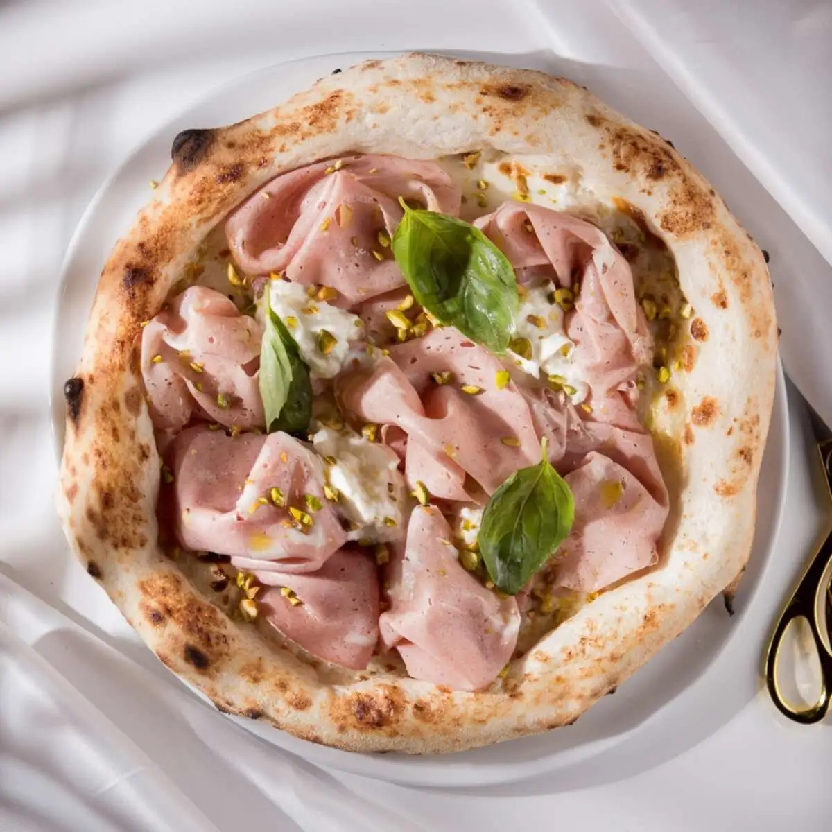 Пицца Мортаделла