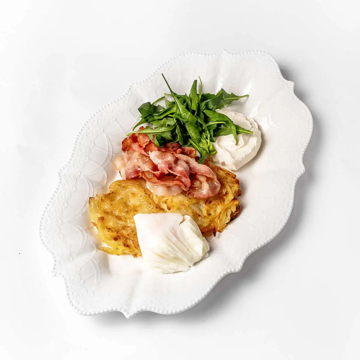 Драник с беконом и копченой сметаной 