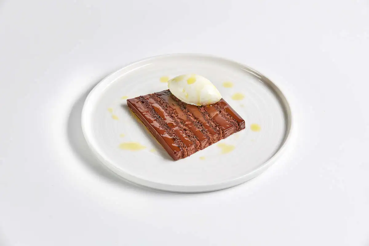 Шоколадный торт оливковым маслом