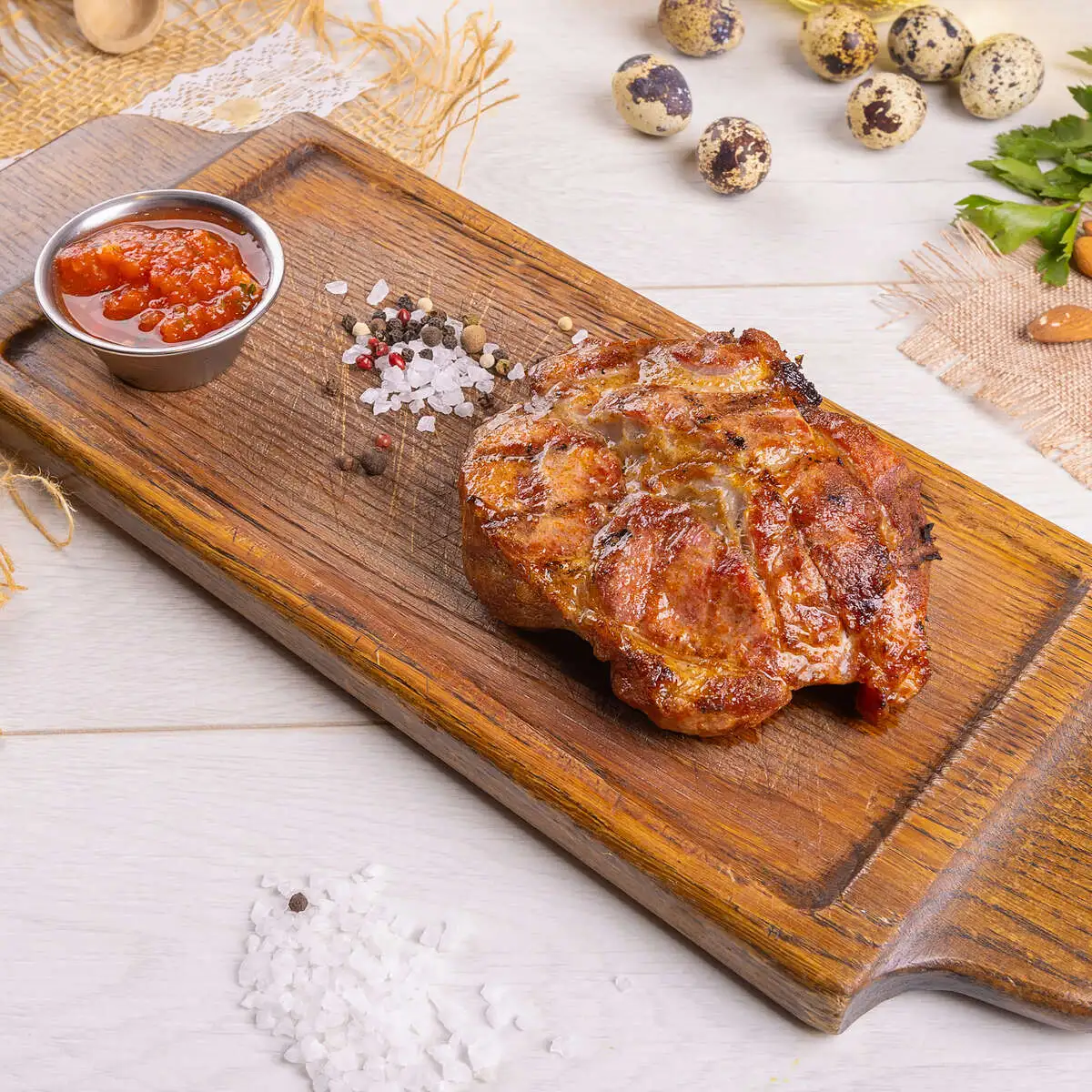 Стейк из свиной шеи с восточным соусом