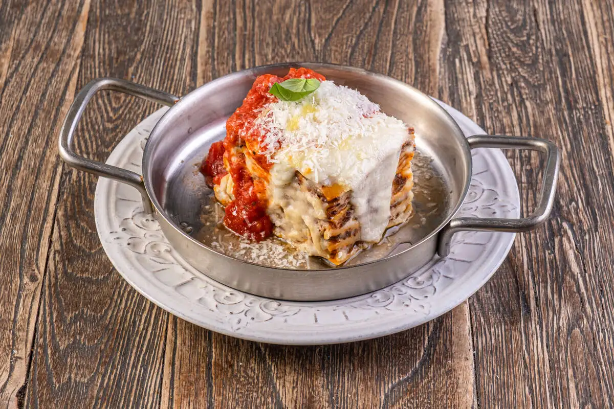 Лазанья Болоньезе
