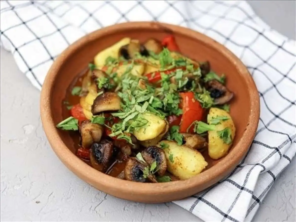 Оджахури с шампиньонами