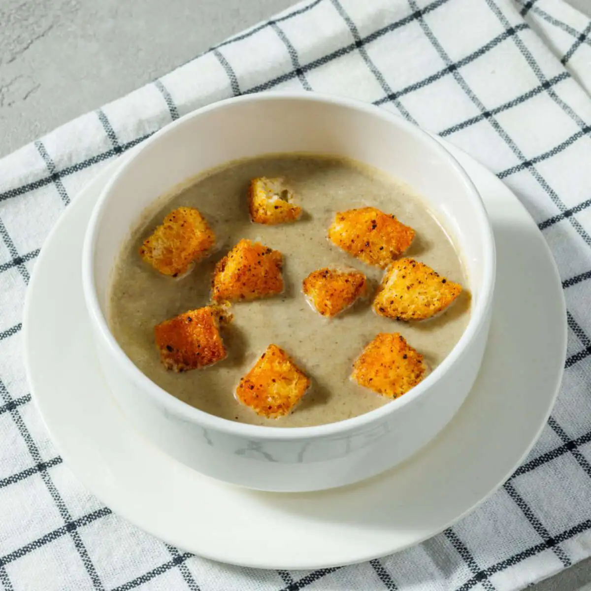 Крем-суп с шампиньонами