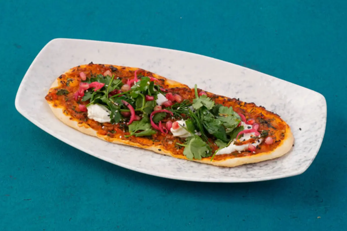 Лахмаджун с баклажаном 