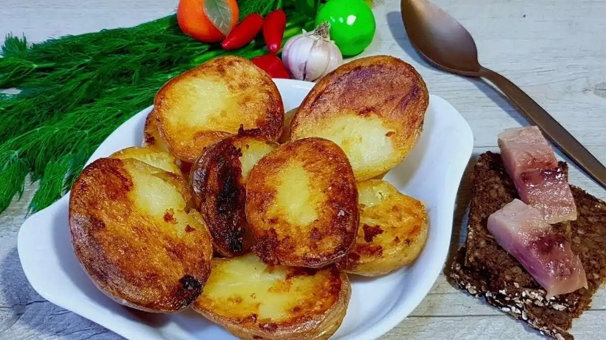 Картофель на мангале