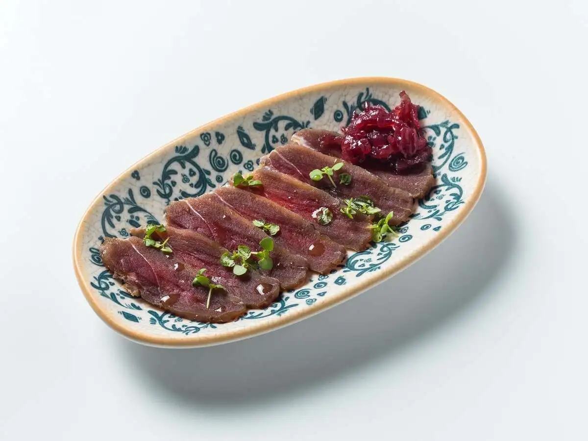 Сыровяленая утка с мармеладом 1/50