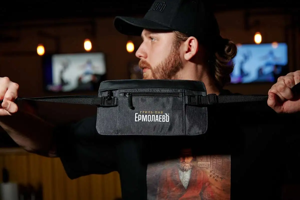 Сумка поясная
