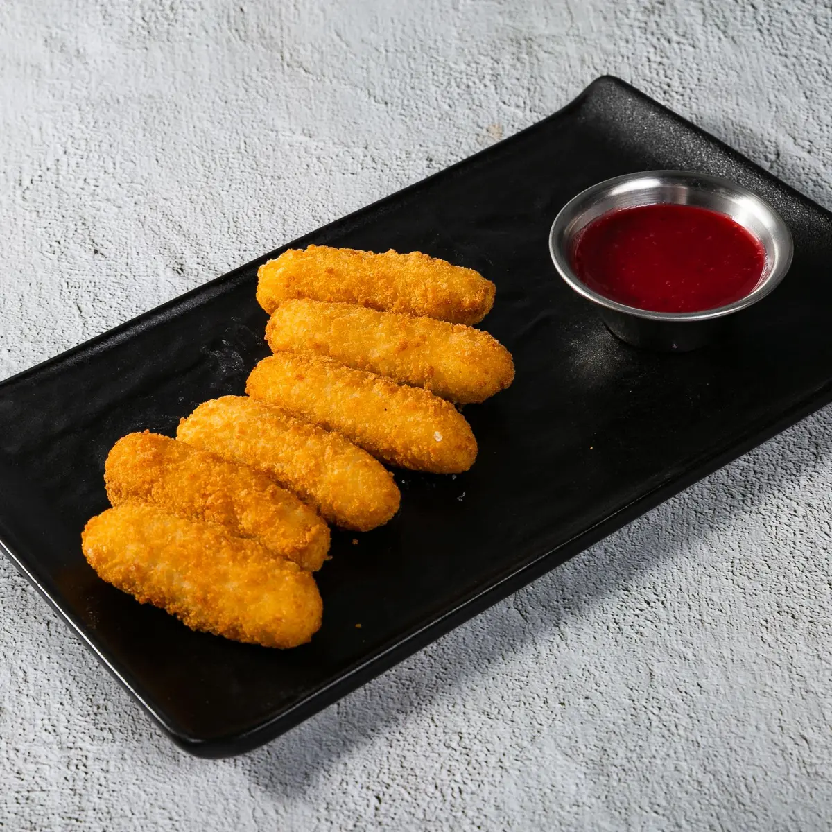 Сырные палочки из моцареллы