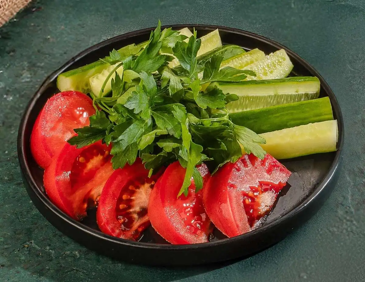 Набор свежих овощей