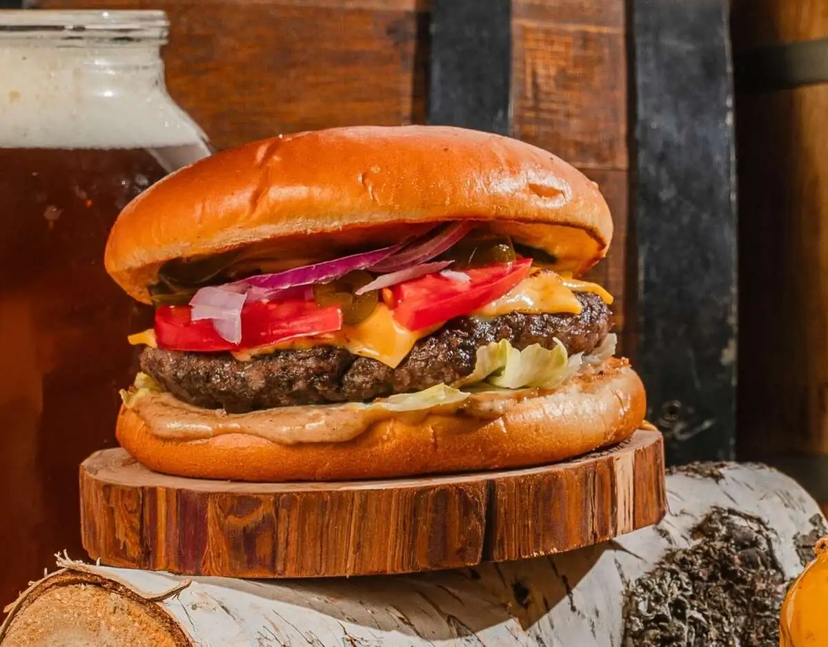 Бургер Острый