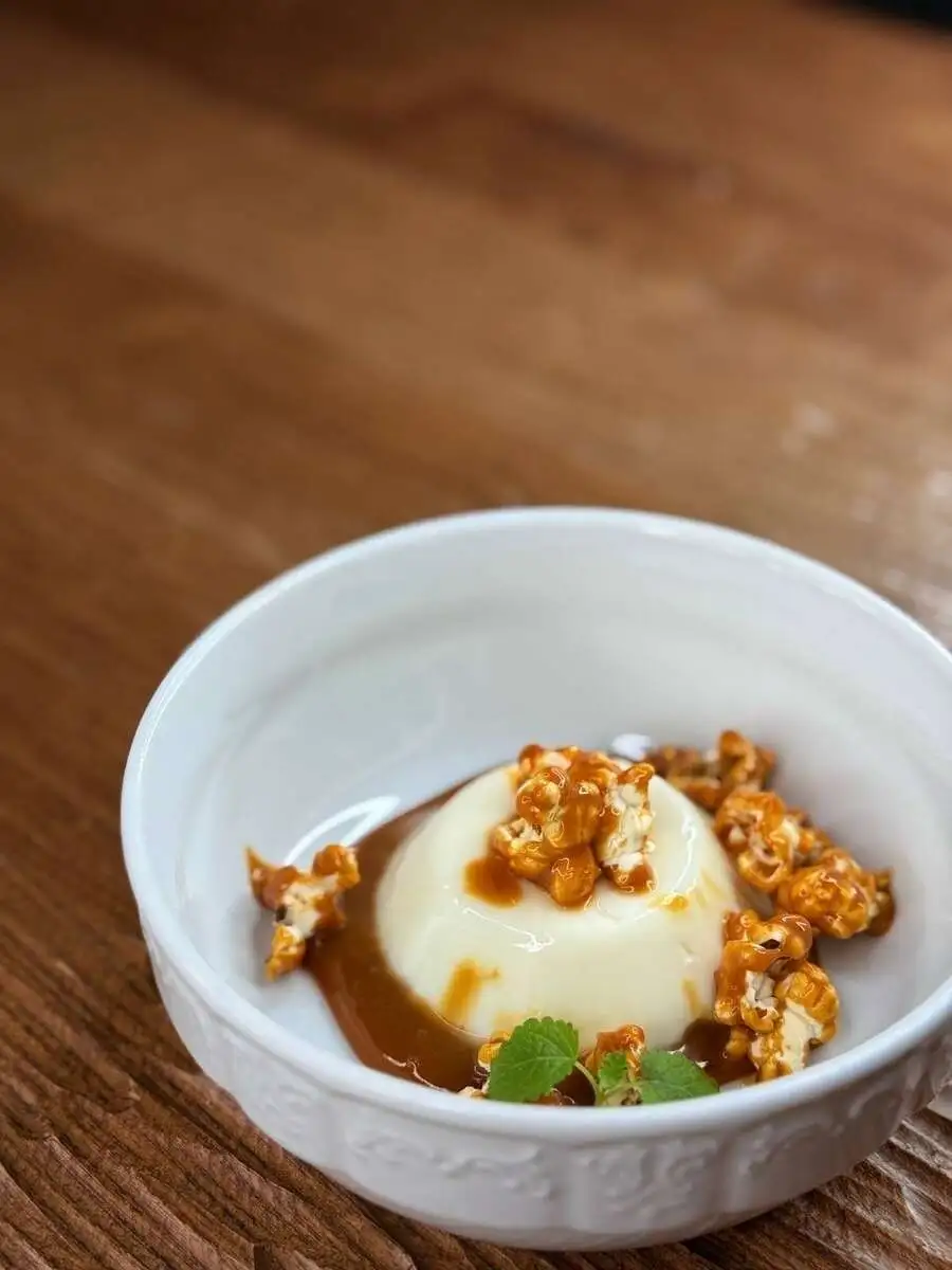 Панна котта с глазурью из вареной сгущенки 100гр.