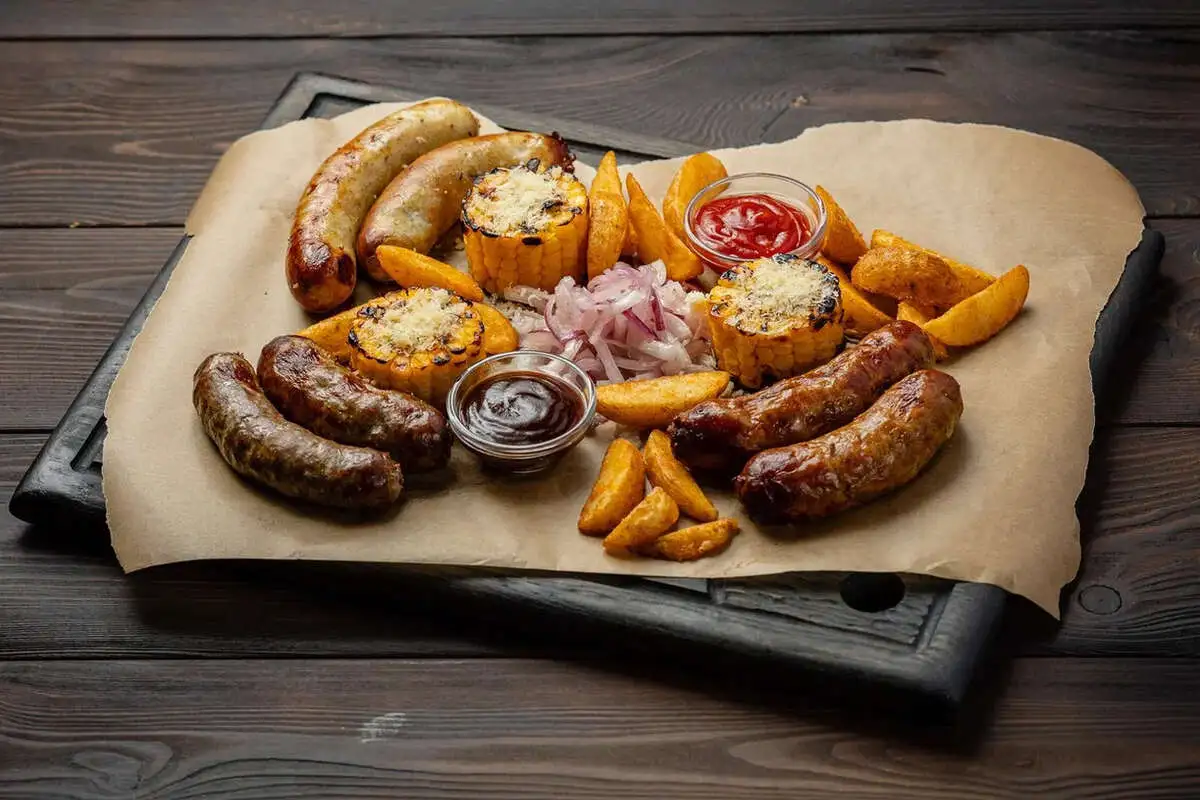 Сет колбасок собственного приготовления