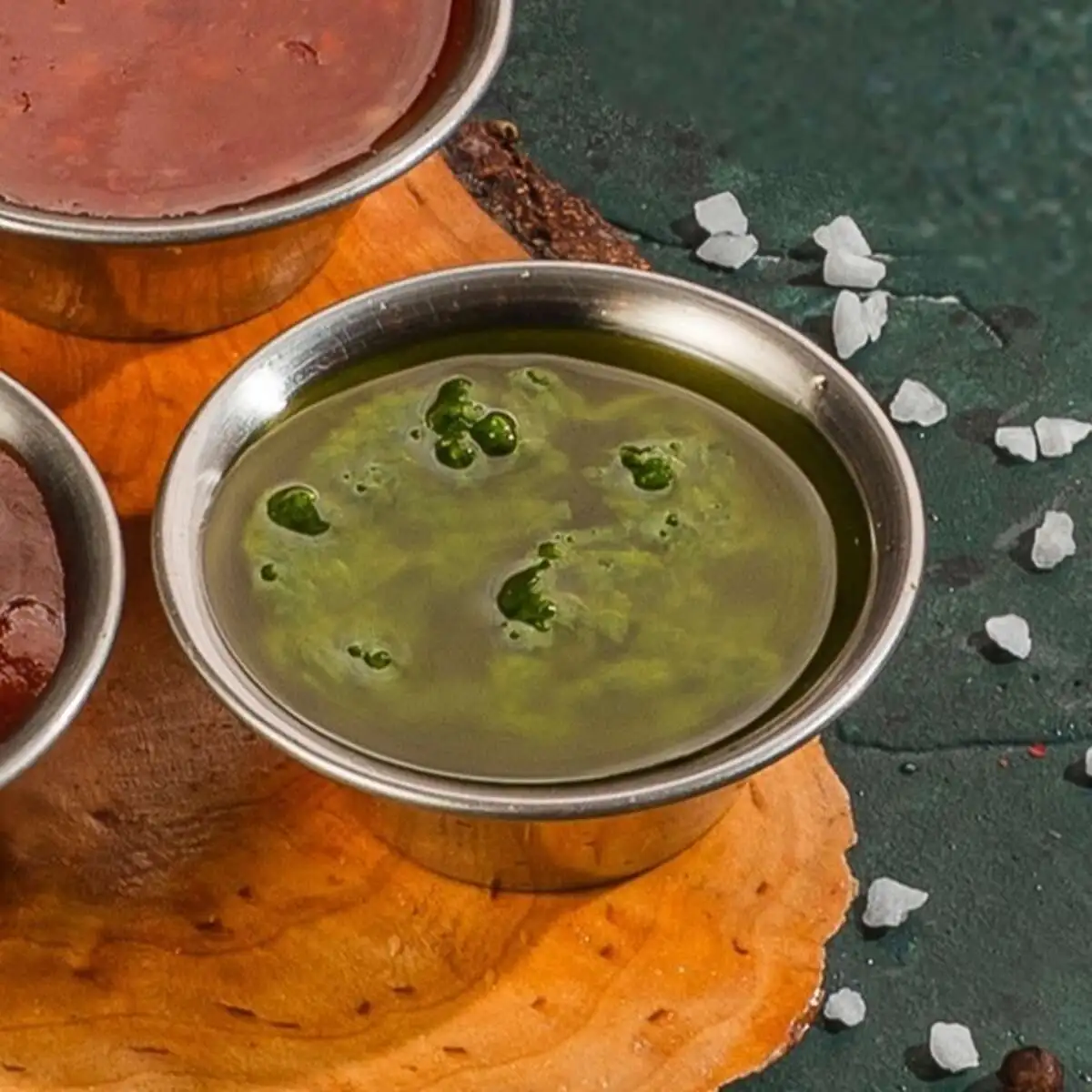 Зеленый чесночный