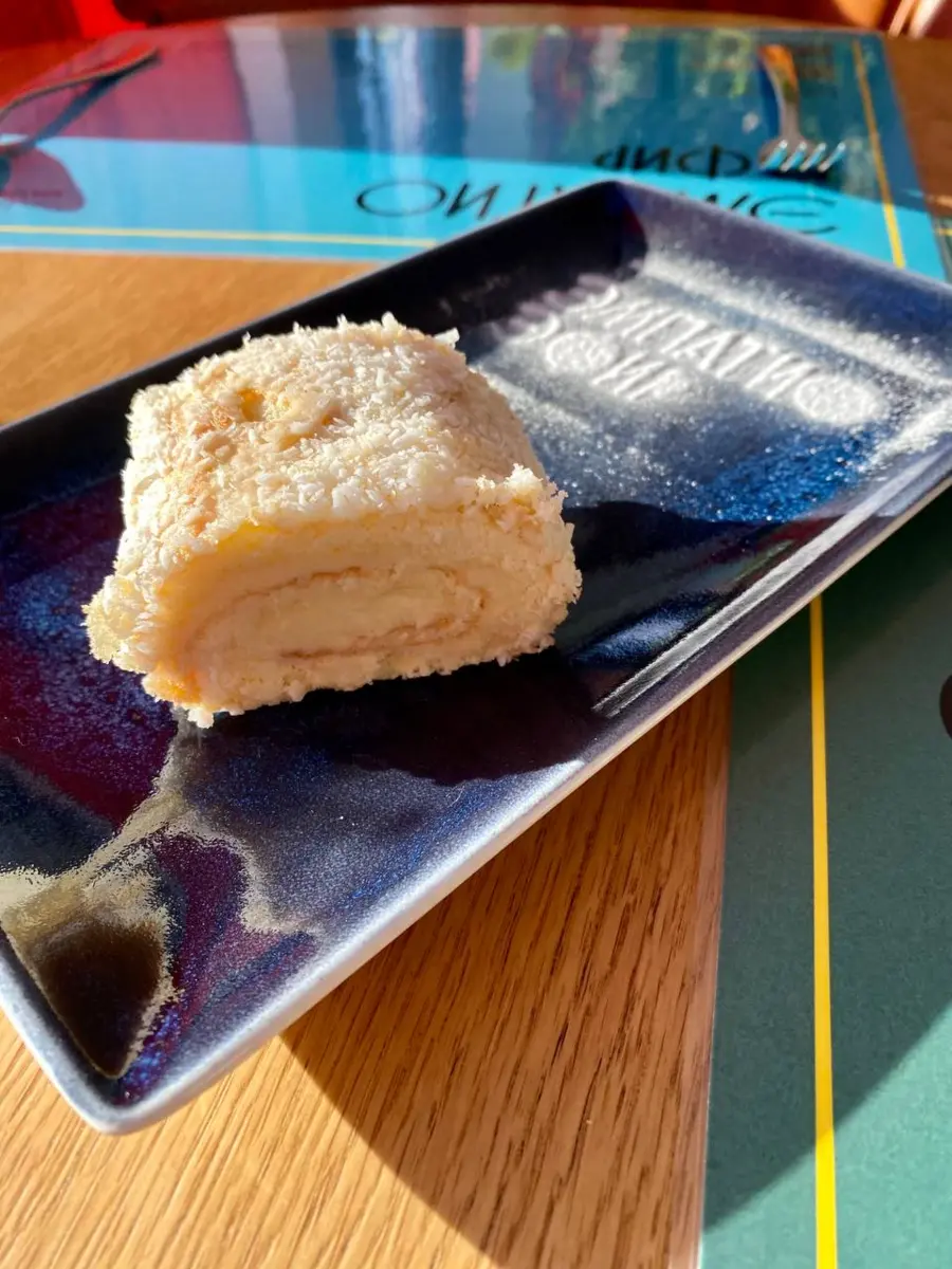 Рулет бисквитный Рафаэлло, 100 г