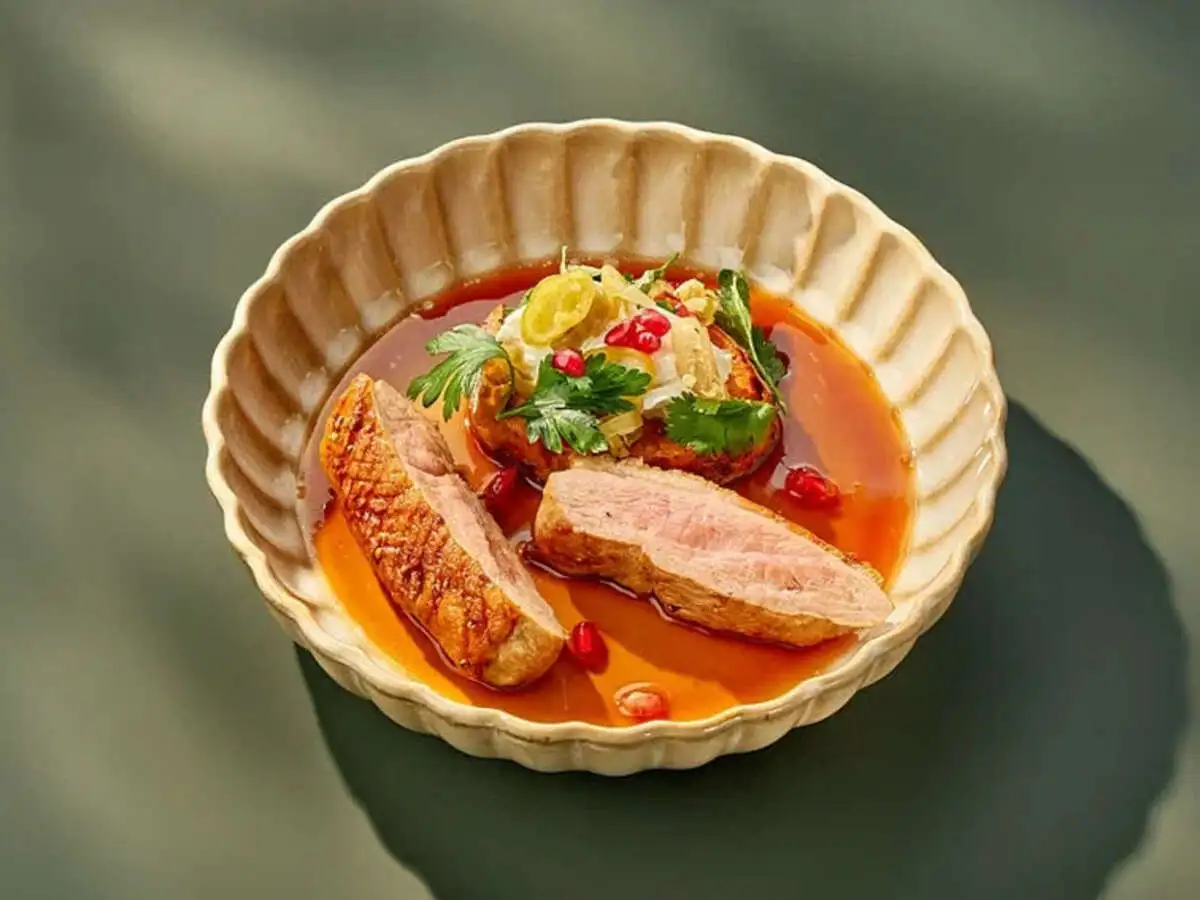 Утиная грудка с печеным бататом