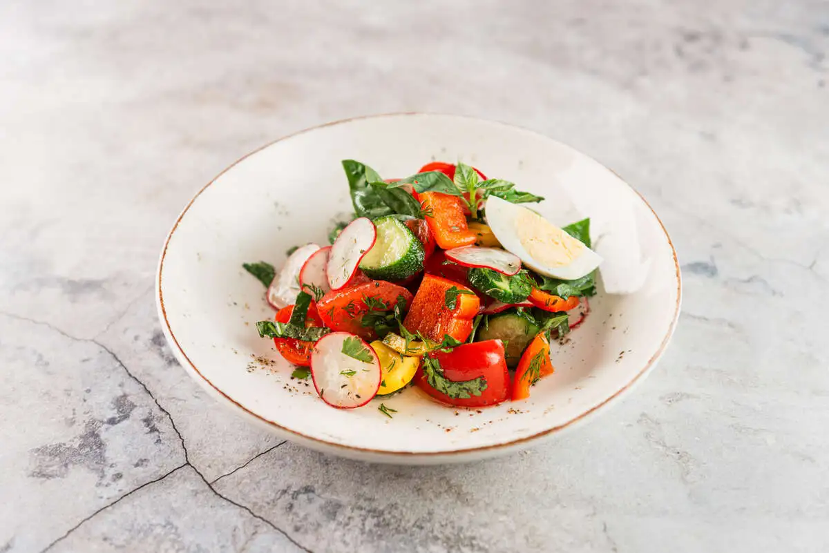 Овощной Салат с маслом