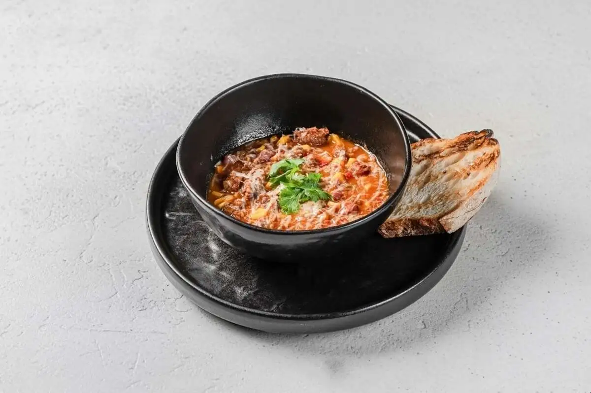 Чили кон Карне