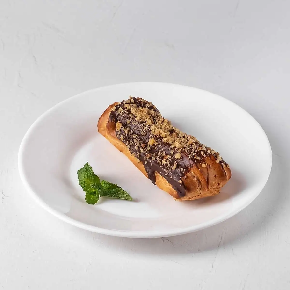 Эклер новый