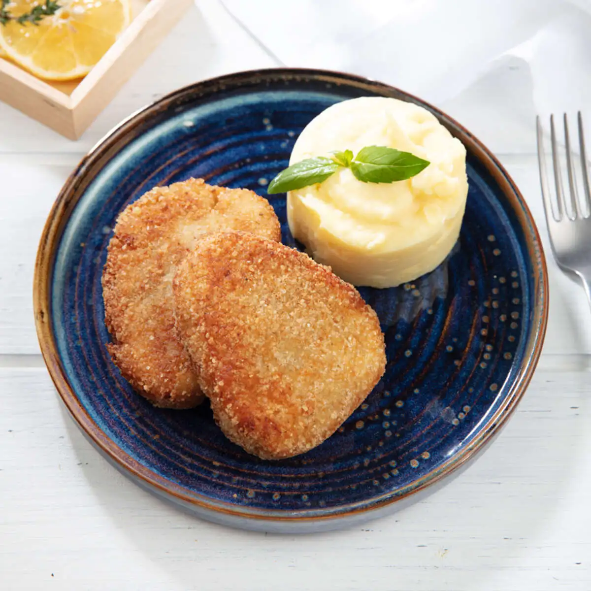 Котлета рыбная с картофельным пюре