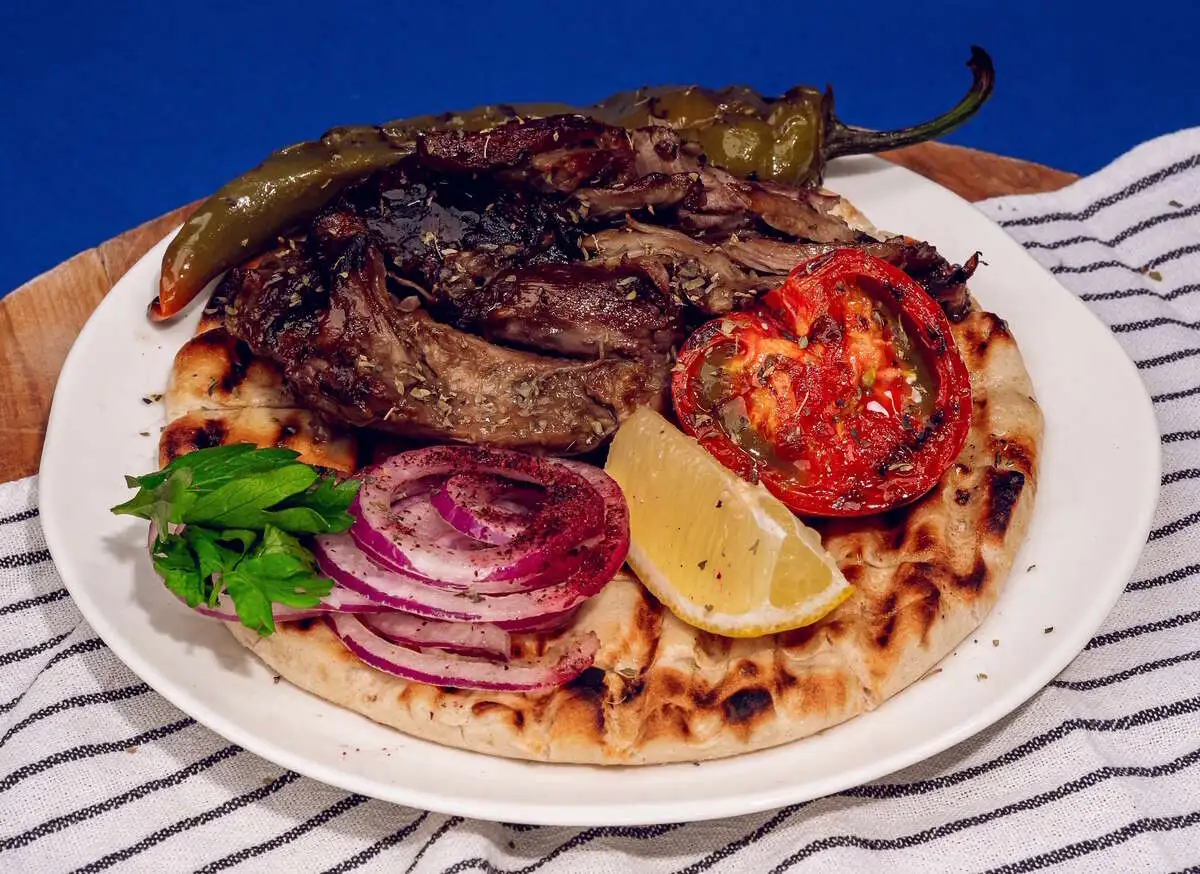 Мерида Арнаки