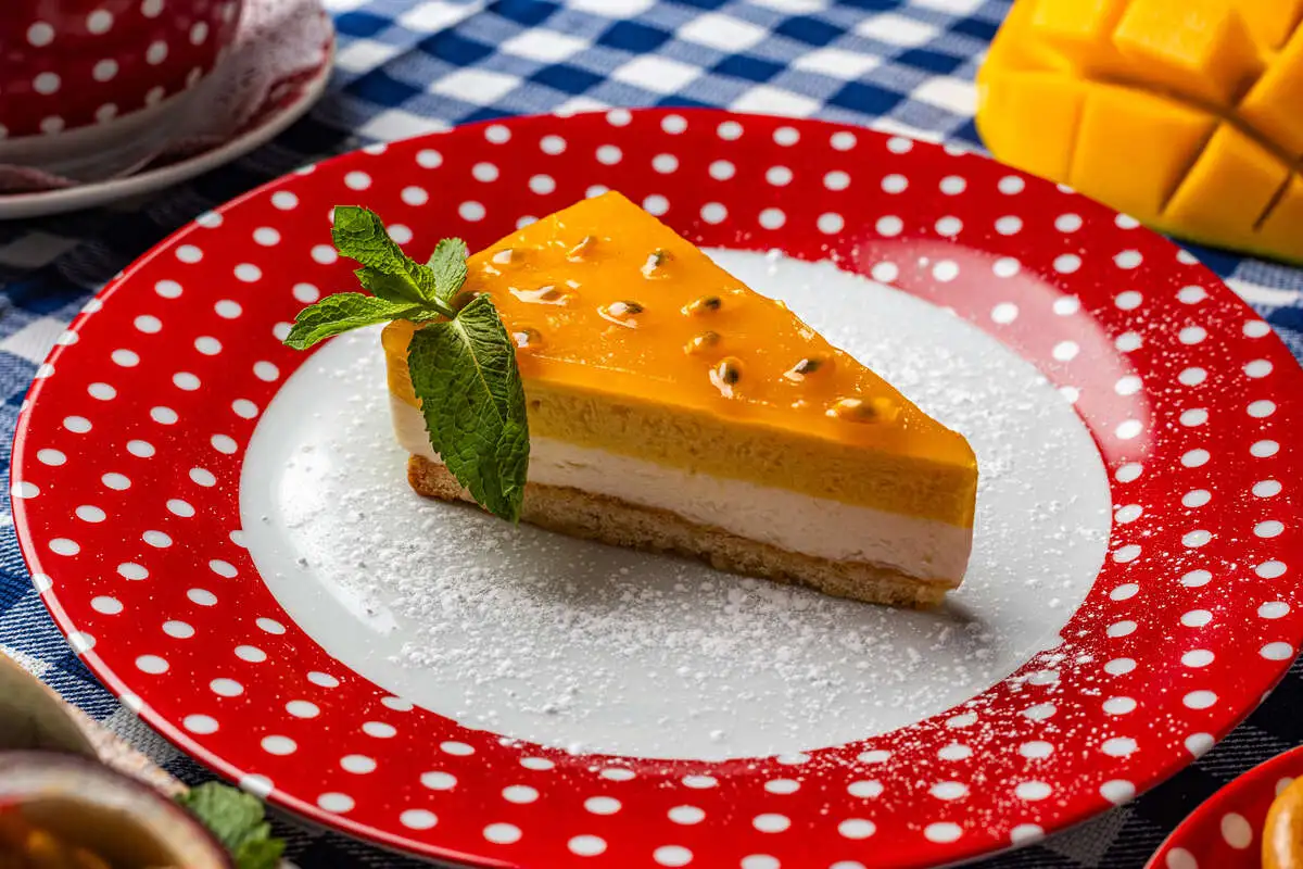 Торт Манго-Маракуйя