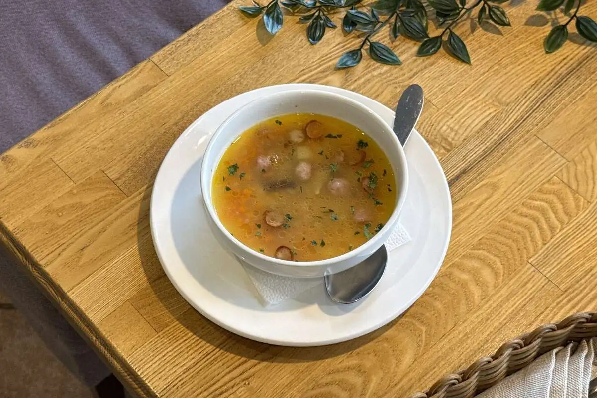 Суп гороховый с беконом