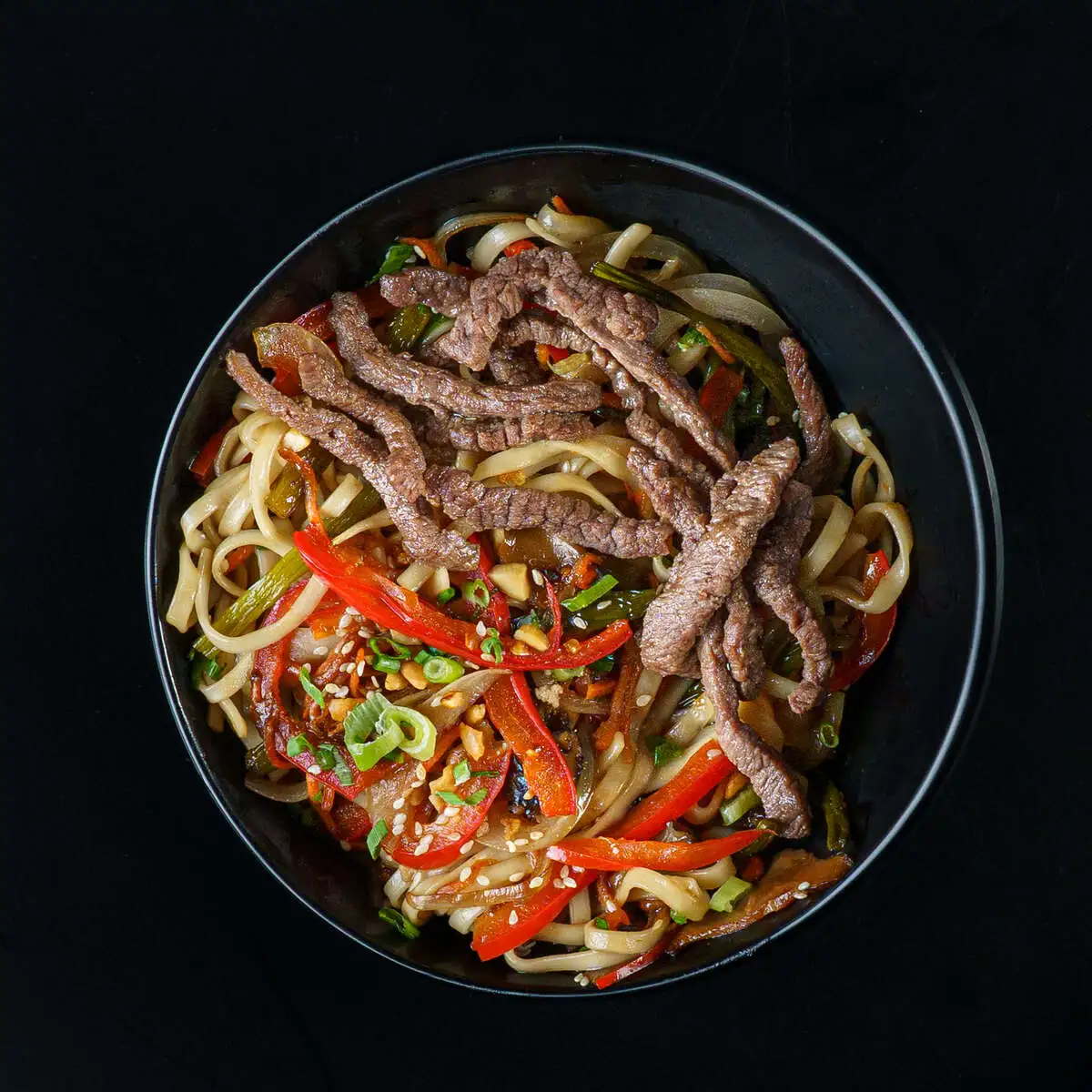 УДОН С ГОВЯДИНОЙ