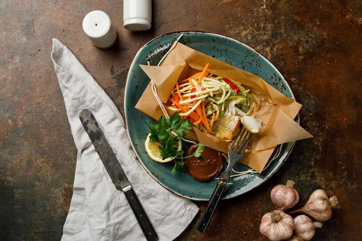 Треска с овощами