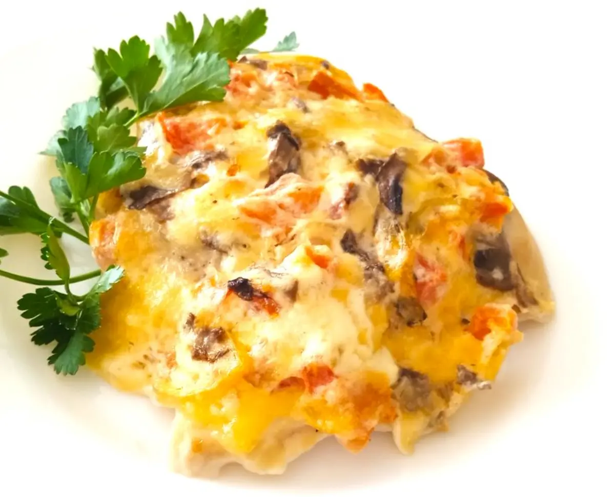 Куриное филе с помидорами и грибами 4 порции