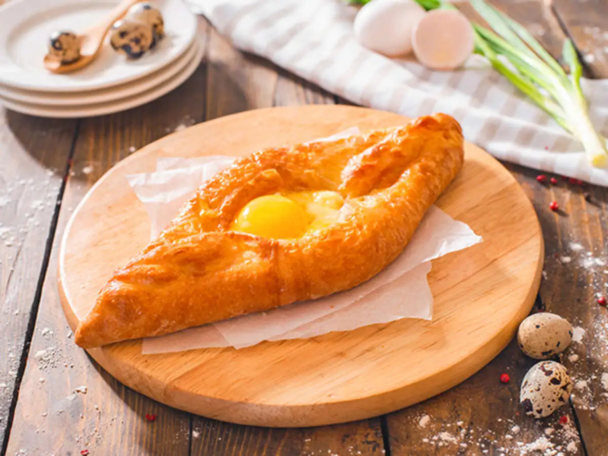 Хачапури По-аджарски малый