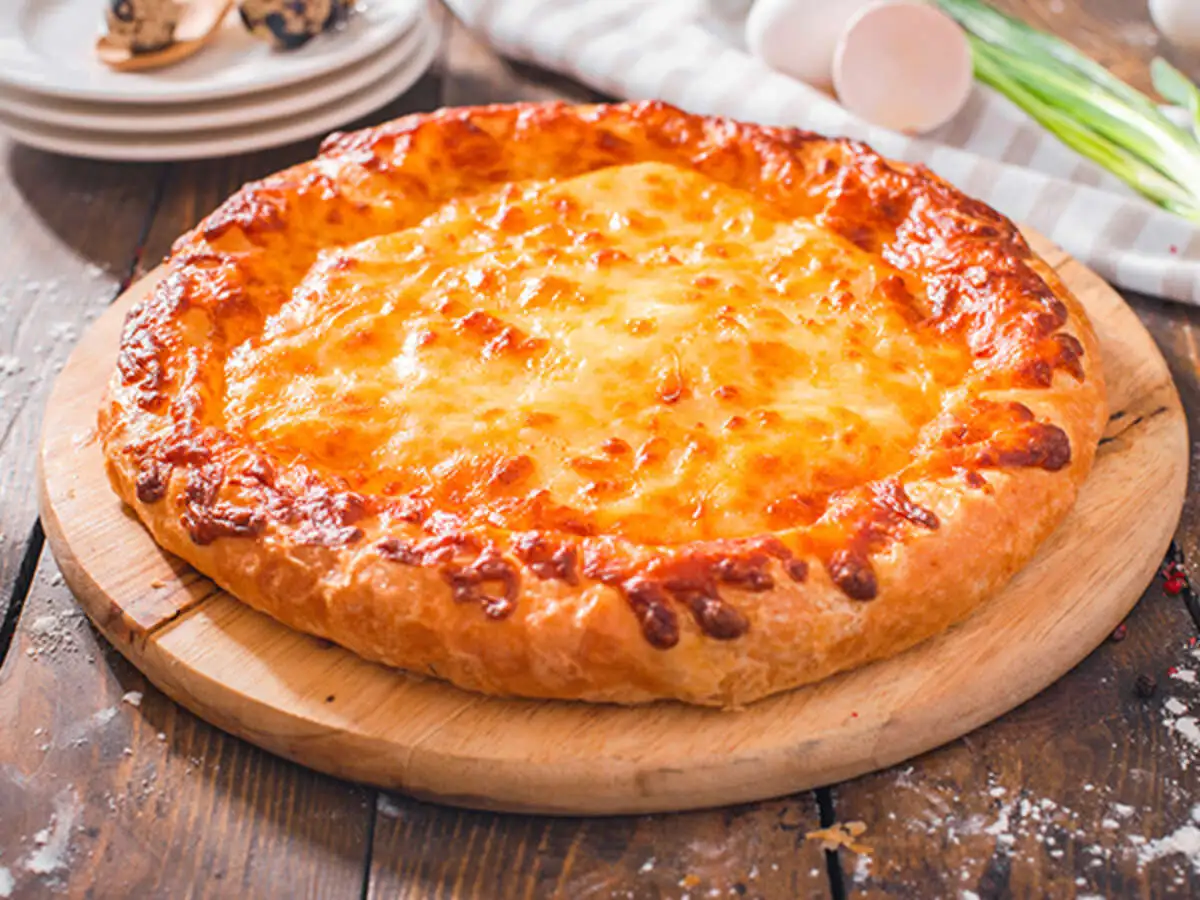 Хачапури с двойным сыром