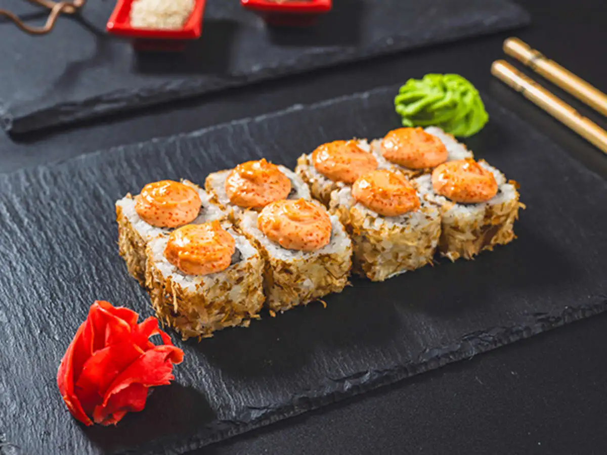 Ролл с эсколаром