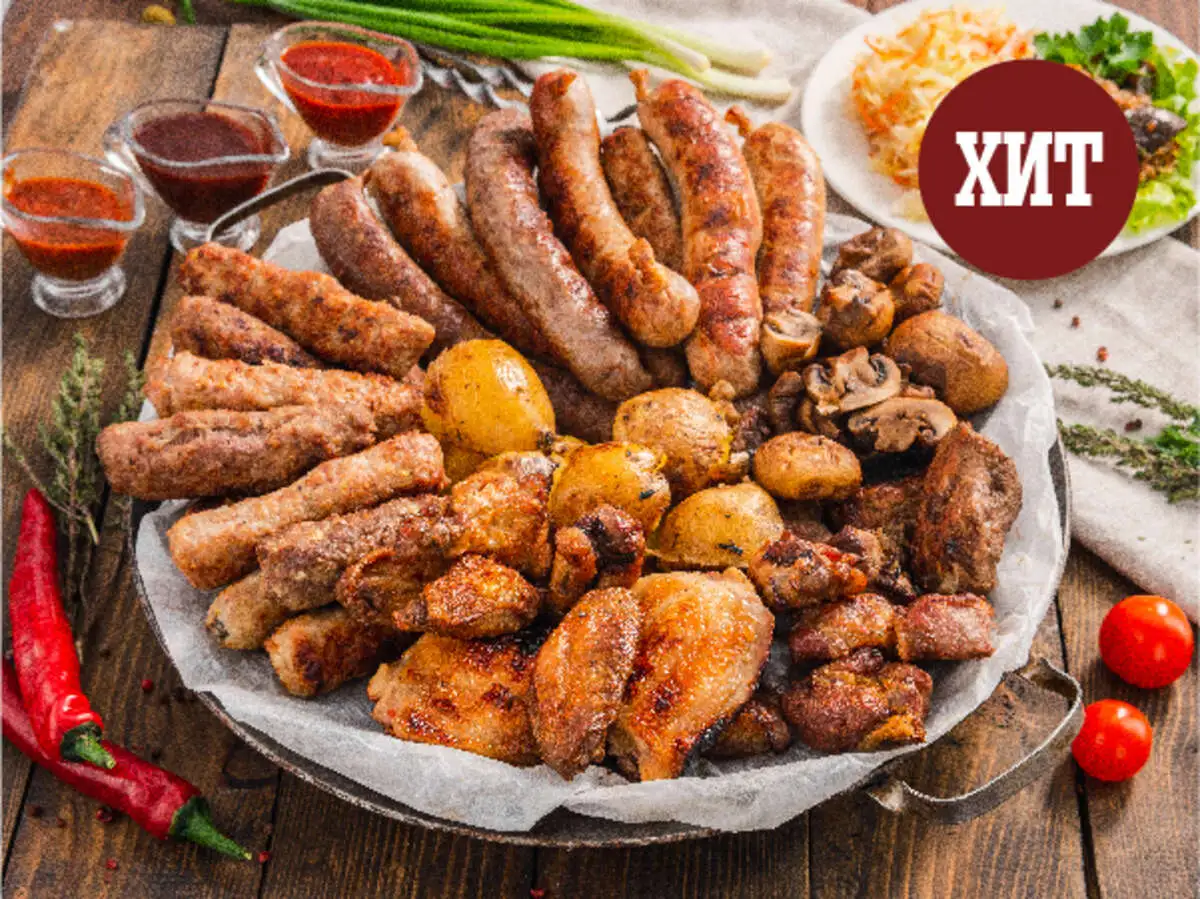 Ассорти из шашлыков и купатов