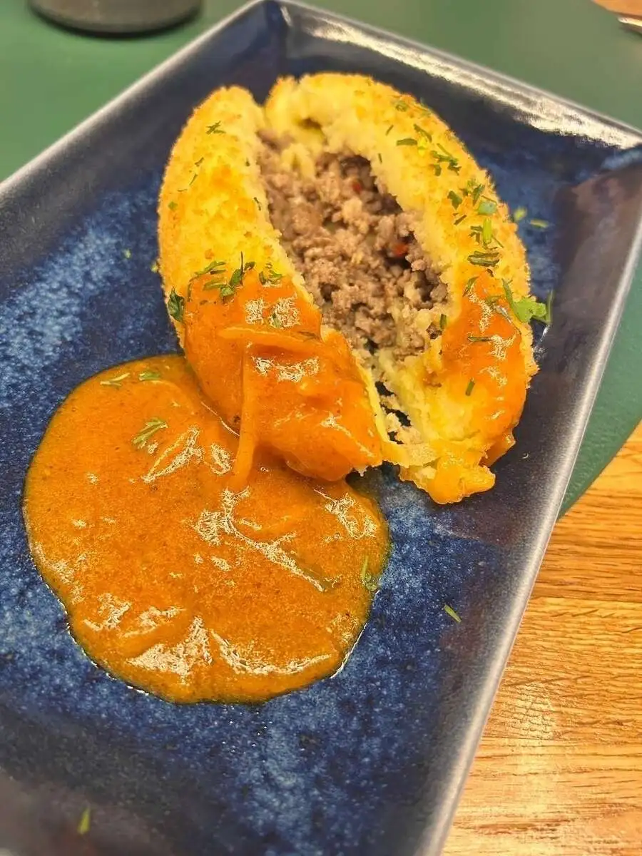 Зраза картофельная с фаршем, 200/50г