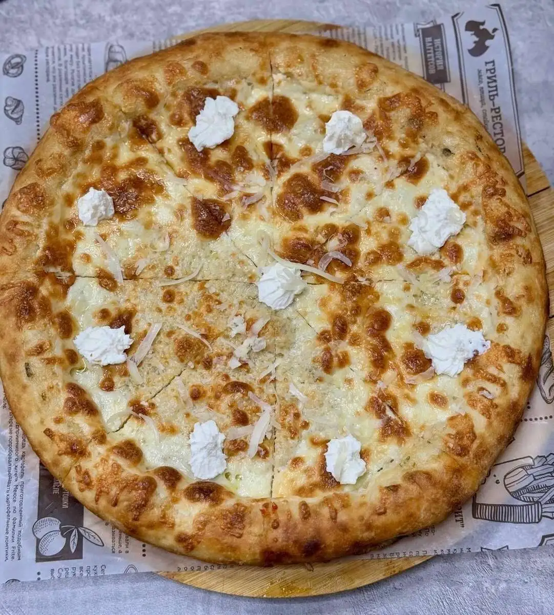 Пицца 4 Сыра