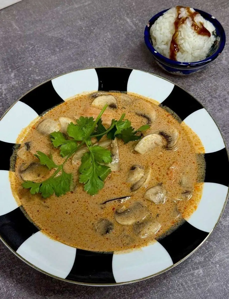 Том Ям из морепродуктов