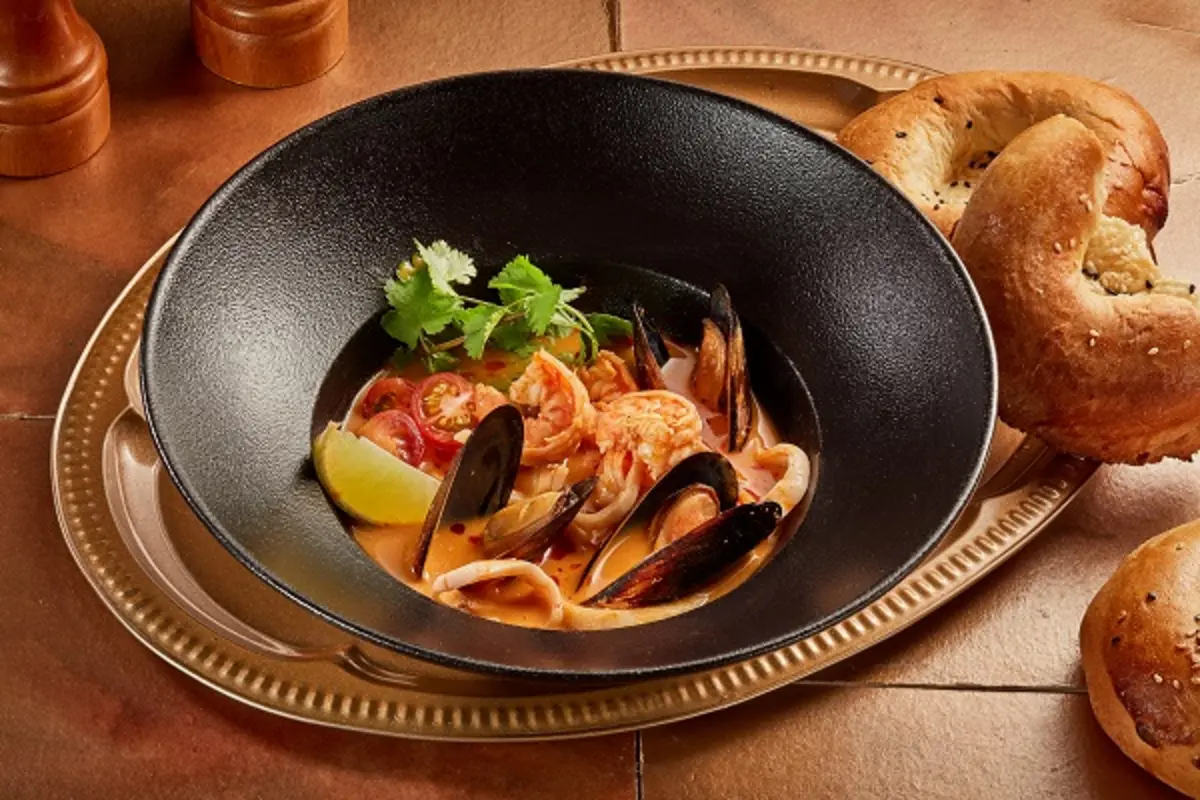 Лагман Том Ям 