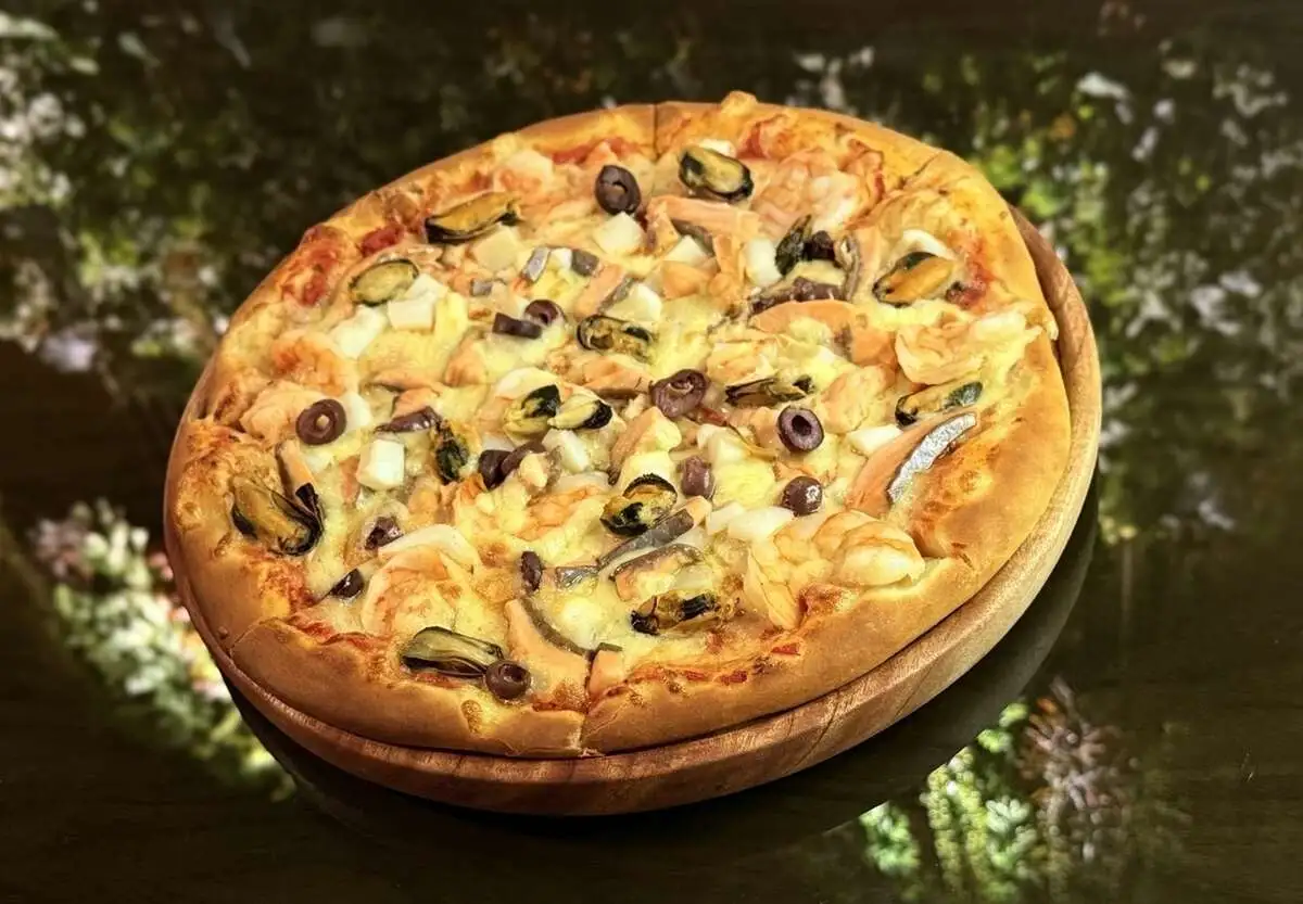 Морская / Pizza with seafood