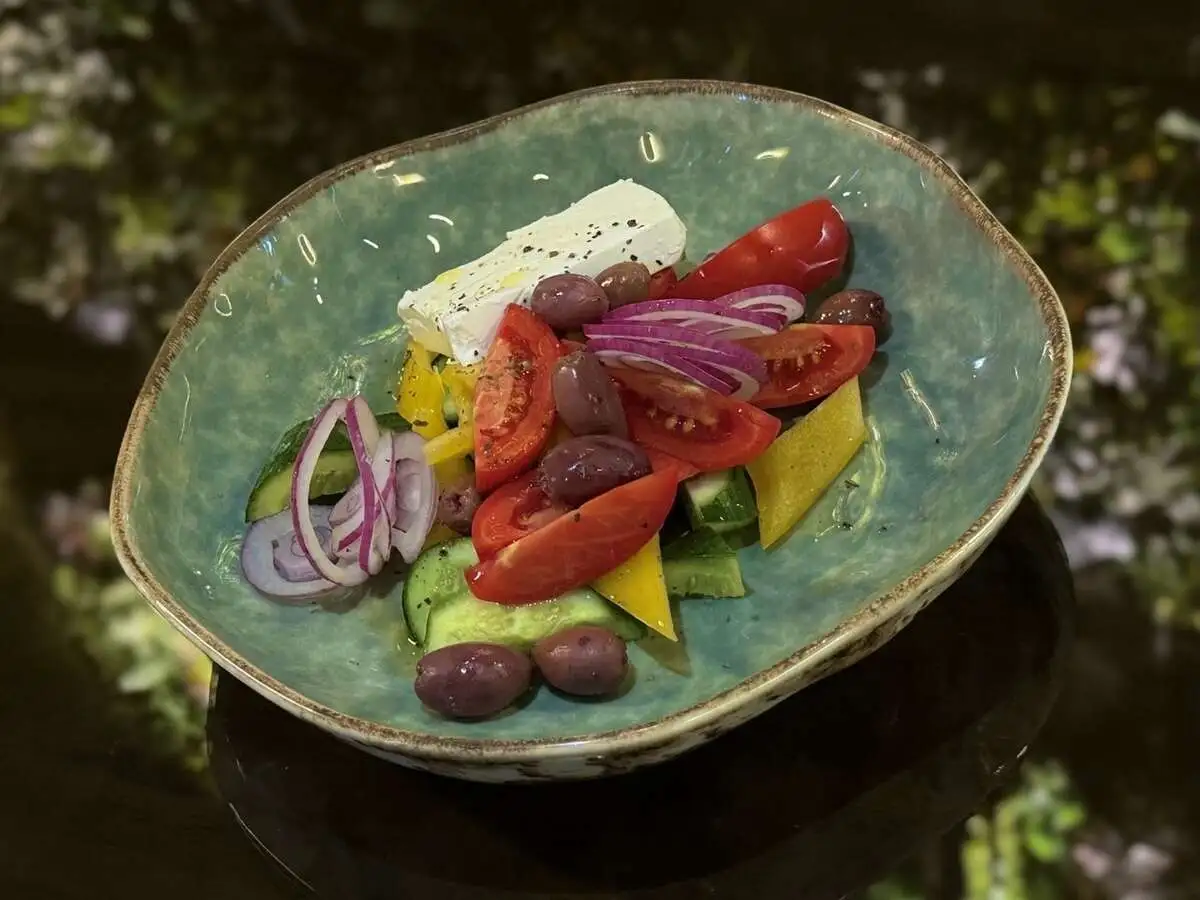 Салат Греческий / Greek salad
