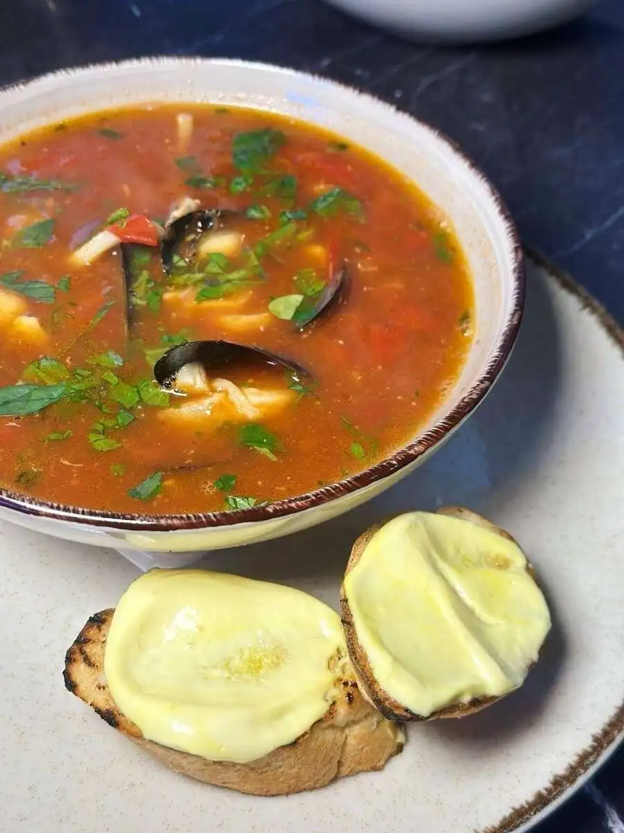 Марсельский суп с морепродуктами