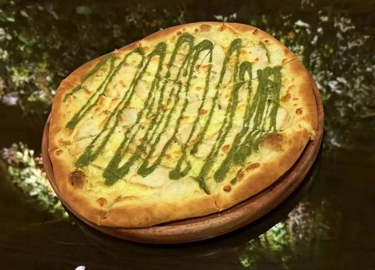 Сырный цыпленок с песто / Cheese chicken with pesto