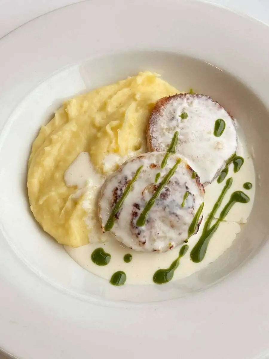 БО Котлетки рыбные с картофельным пюре и соусом сюпрем 250 гр